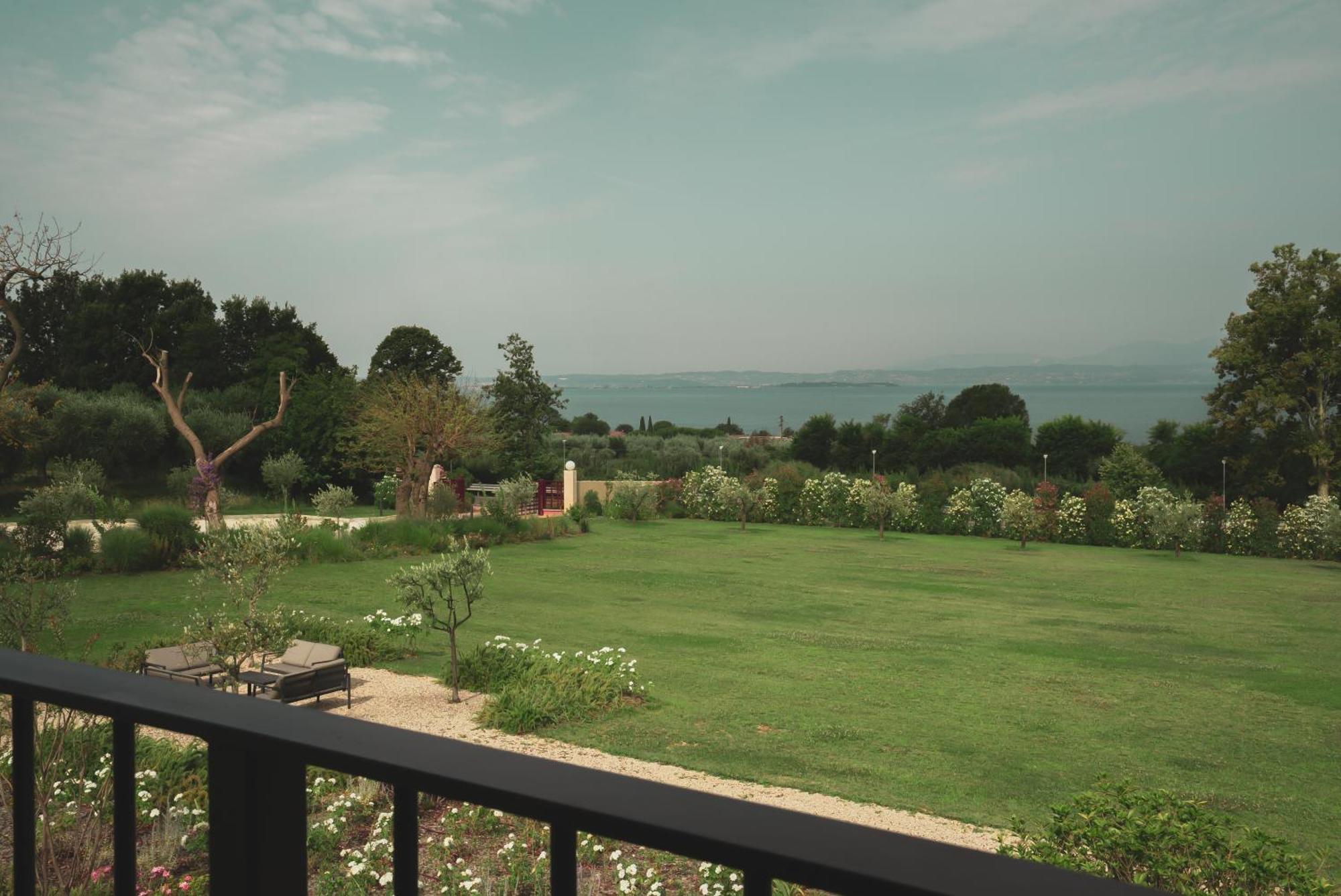 Natiia Relais - Adults Only Ξενοδοχείο Λατζίζε Δωμάτιο φωτογραφία